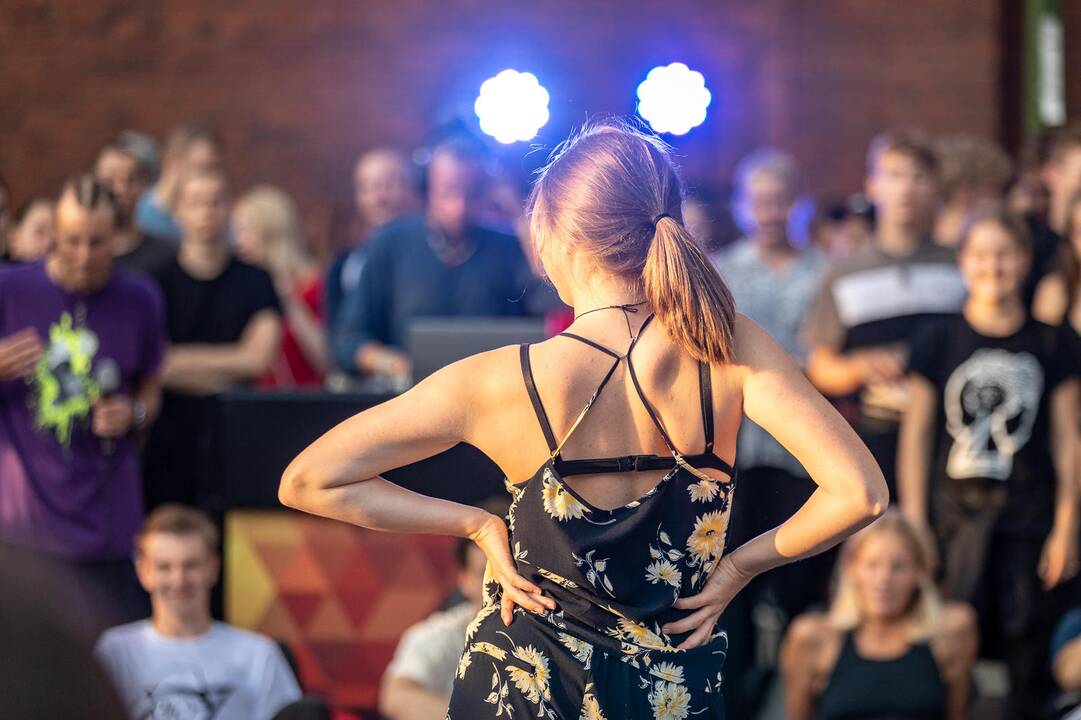 „Šokantis senamiestis“ vasarą palydi šokiu