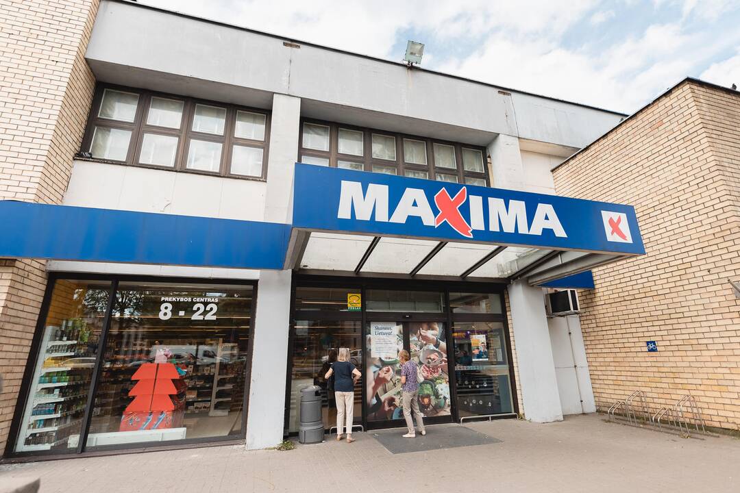 Apgriuvęs Kalniečių prekybos centro pastatas