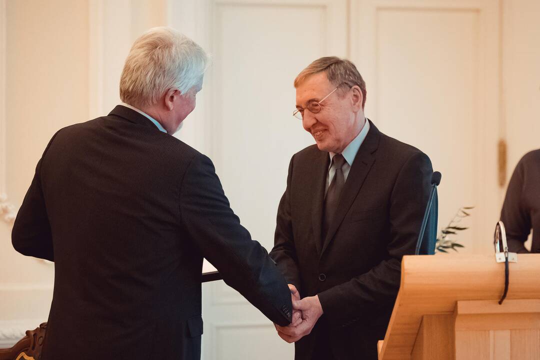 Metų tolerancijos žmogaus apdovanojimai