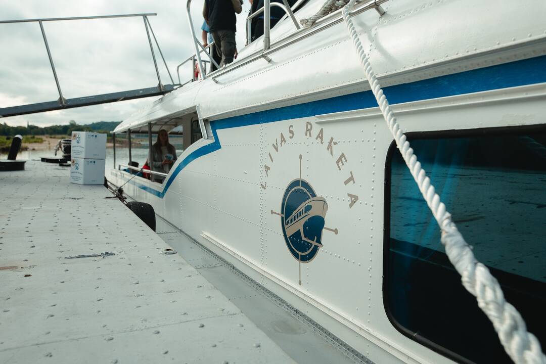 Legendinė „Raketa“ pirmą kartą į Nidą išplaukė su keleiviais