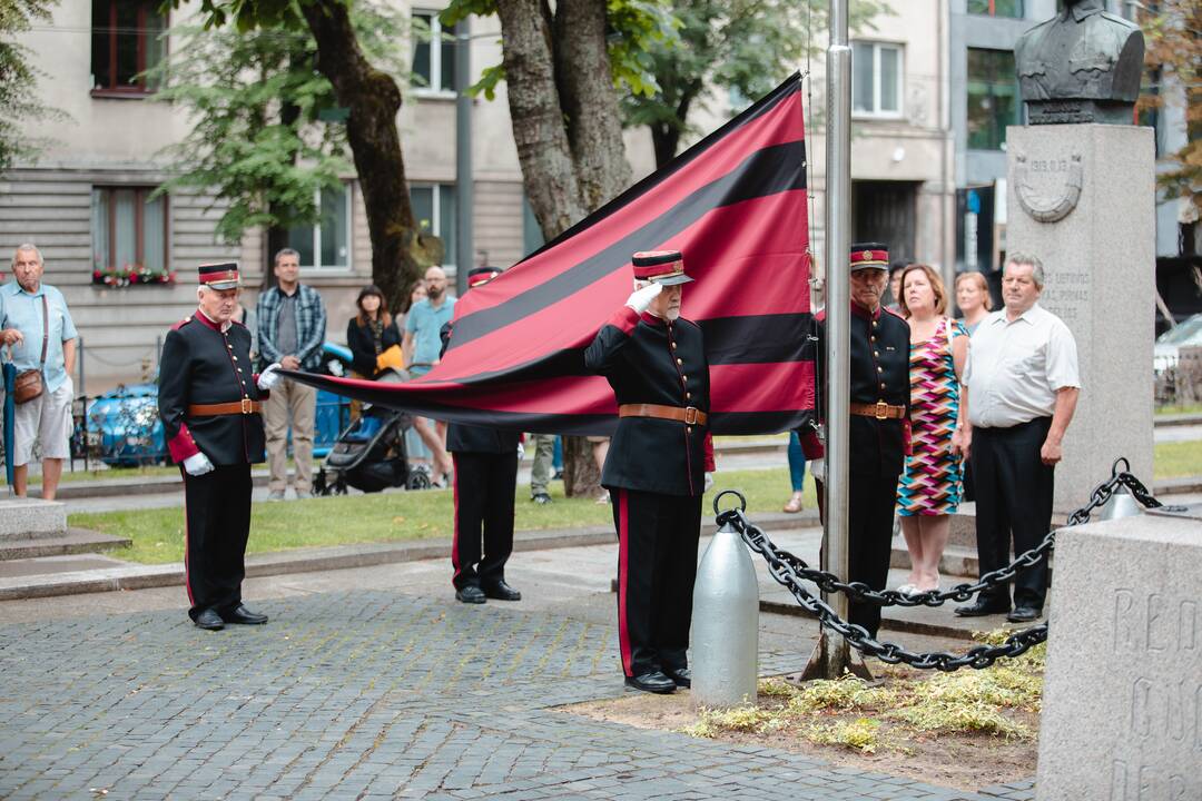 Liepos 6-osios minėjimas Karo muziejaus sodelyje