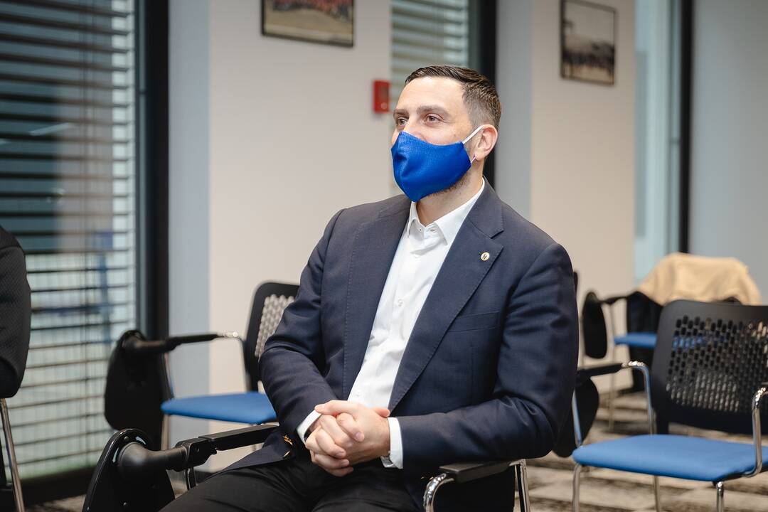 Pirmos lygos apdovanojimai Hegelmann klube