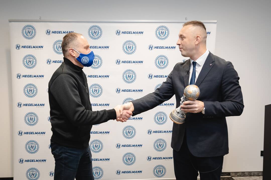 Pirmos lygos apdovanojimai Hegelmann klube