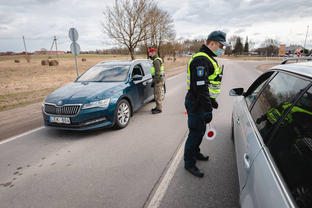 Šeštadienį prie Kauno judėjimą kontroliuoja pareigūnai