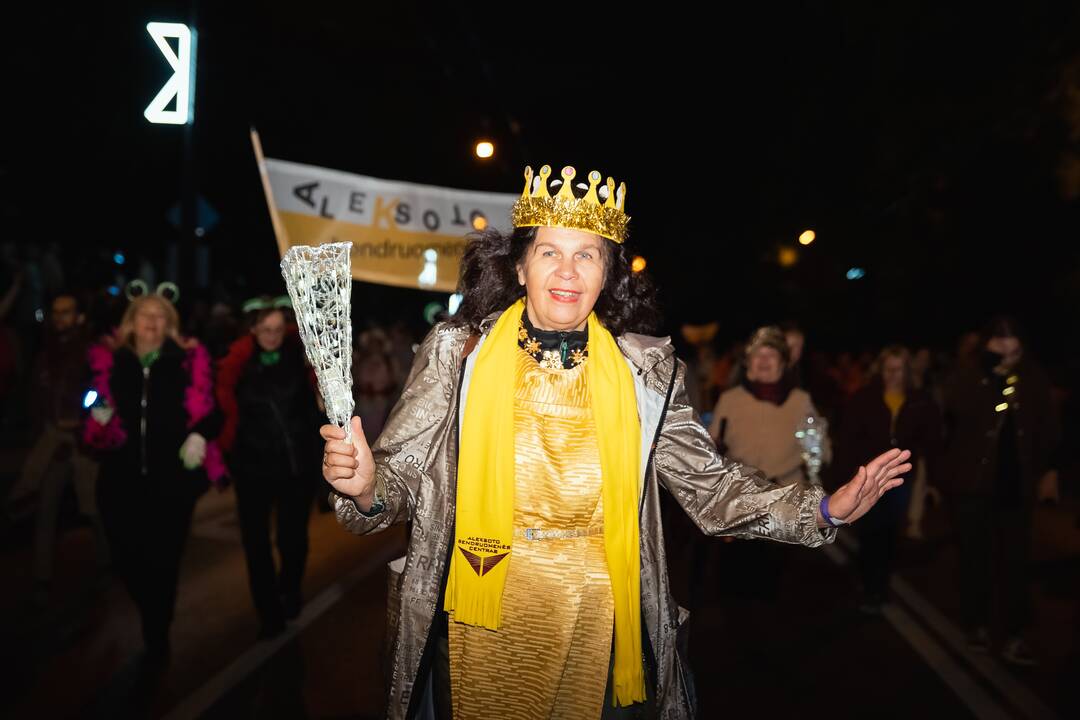 Į Parodos kalną „Fluxus“ stiliumi kopė šimtai