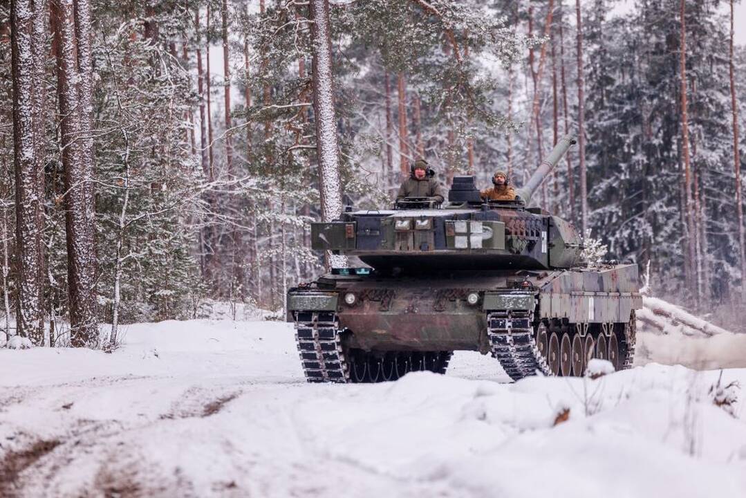G. Nausėda atmeta abejones dėl tankų: tai tėra vienas elementas, kritika – nesąžininga