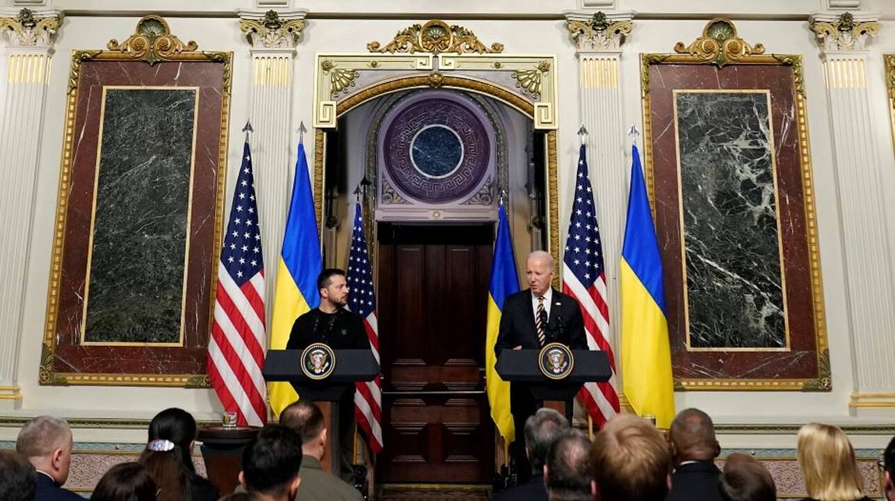 Kremlius: JAV provokuoja Ukrainą tęsti karą