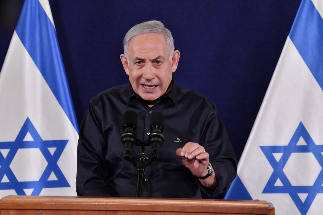 B. Netanyahu.