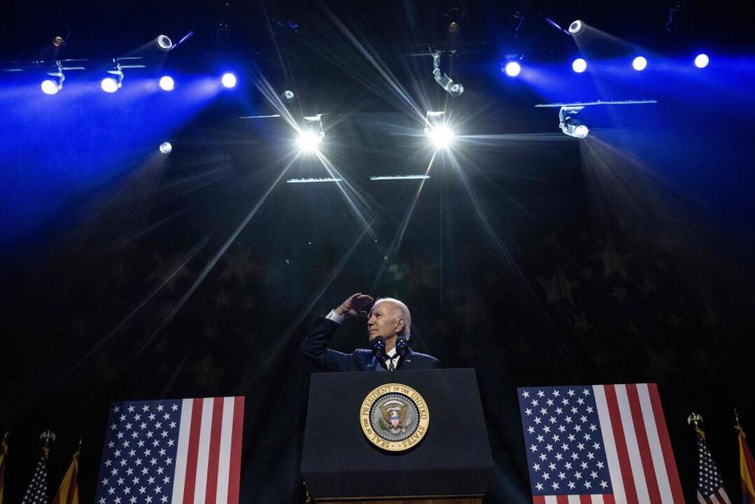 J. Bidenas.