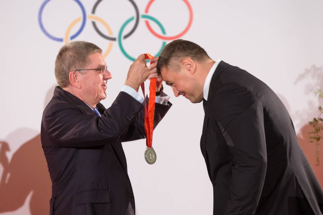 Misija: Pekino olimpiados atidarymo eisenoje Lietuvos trispalvę nešė Š. Jasikevičius.