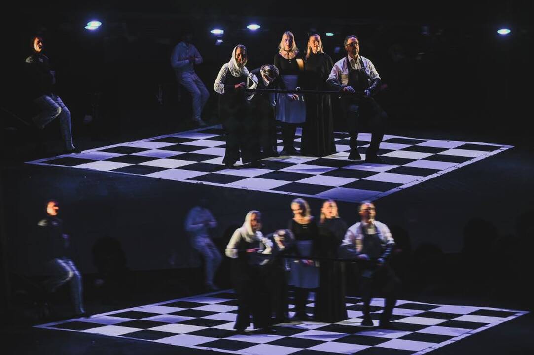 Prisistatymas: režisierė M. Vendland į gimtąjį miestą pirmą kartą atveža savo suburtame teatre „Artyn“ pastatytą spektaklį „Tėvuko žaislai“.