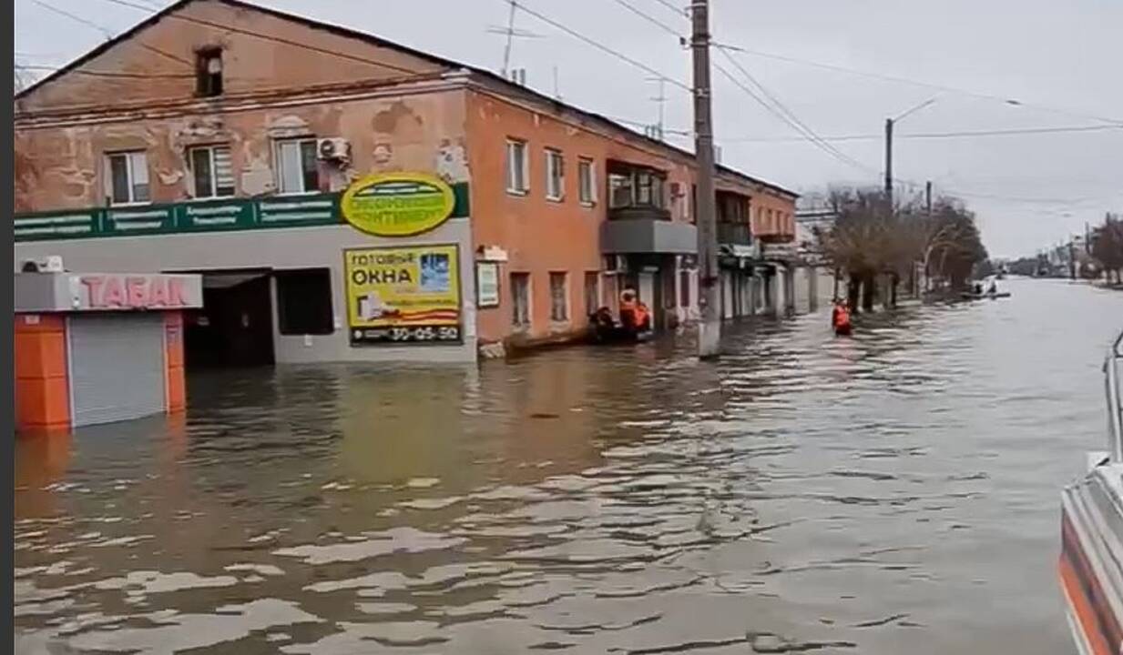 Rusijoje užtvindyta daugiau nei 10 tūkst. namų