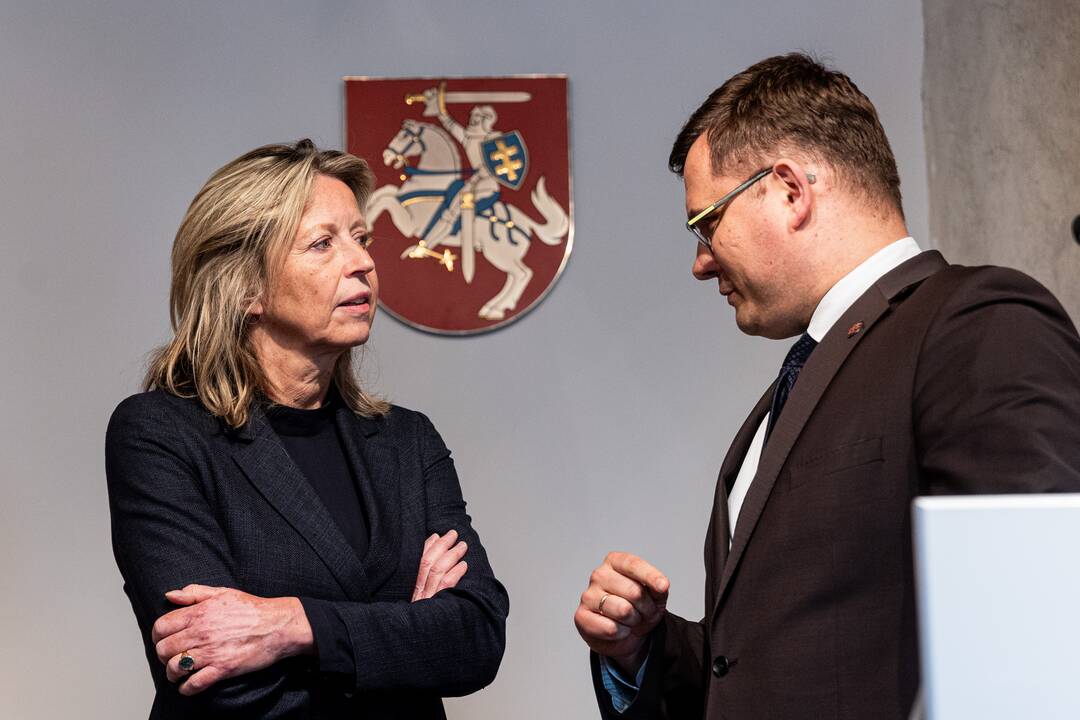 L. Kasčiūno ir Nyderlandų gynybos ministrės K. Ollongren spaudos konferencija