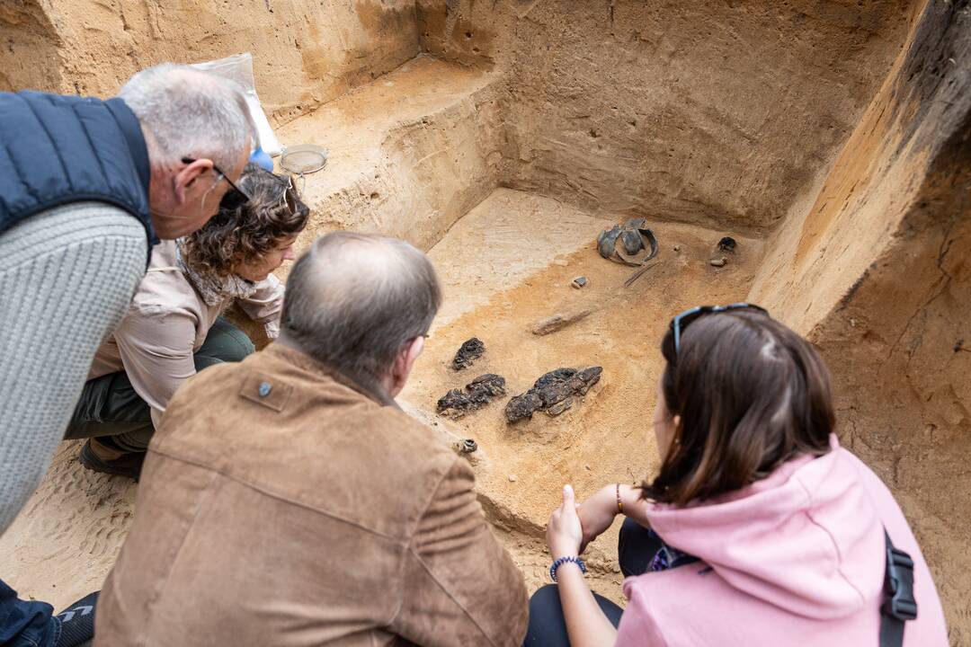 Verkių dvarvietėje pristatomas archeologinis atradimas