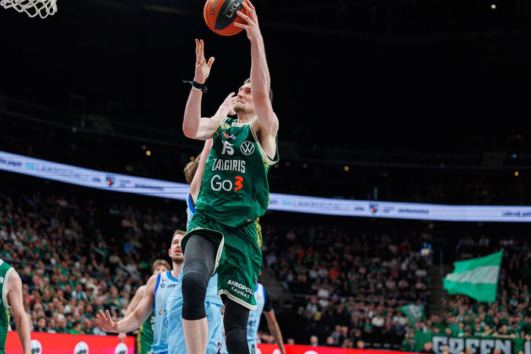 LKL rungtynėse – Kauno „Žalgiris“ ir Jonavos „CBet“