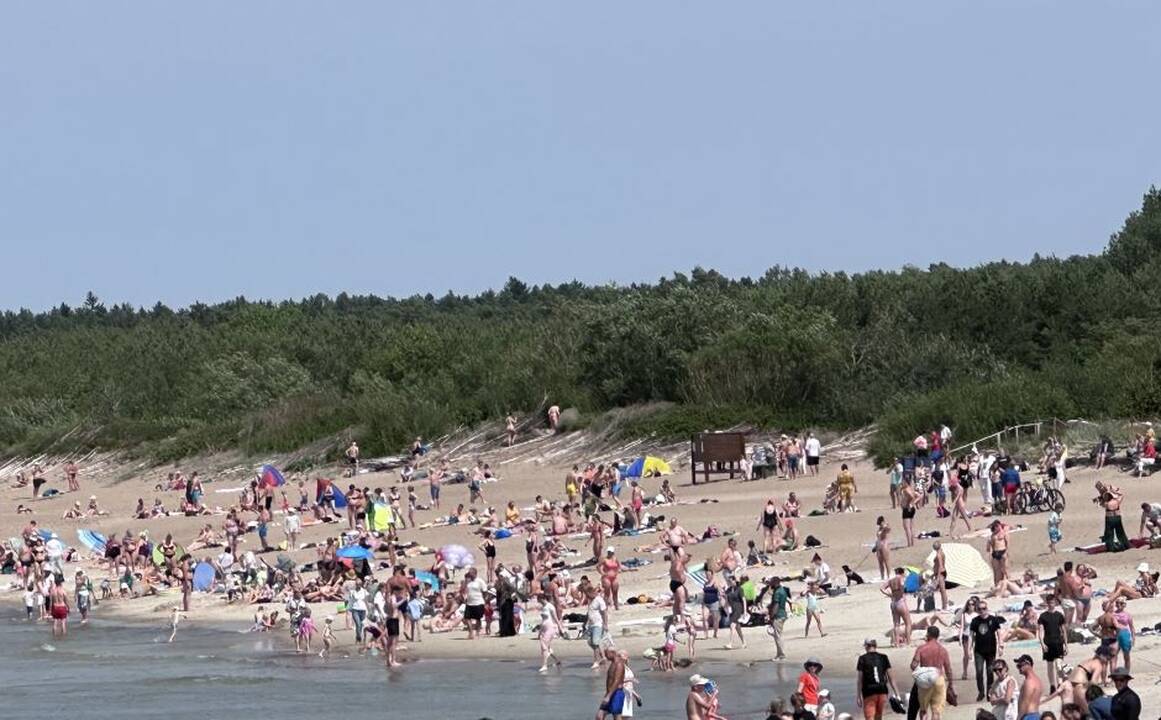 Vagystės: poilsiautojams paplūdimiuose tenka susidurti su ilgapirščiais, šią vasarą šie darbuotis dar nepradėjo, tačiau gelbėtojai pataria išlikti budriems.