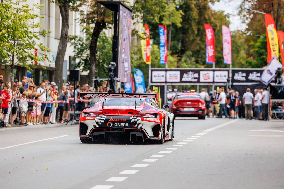 „Aurum 1006 km lenktynių“ paradas Palangoje
