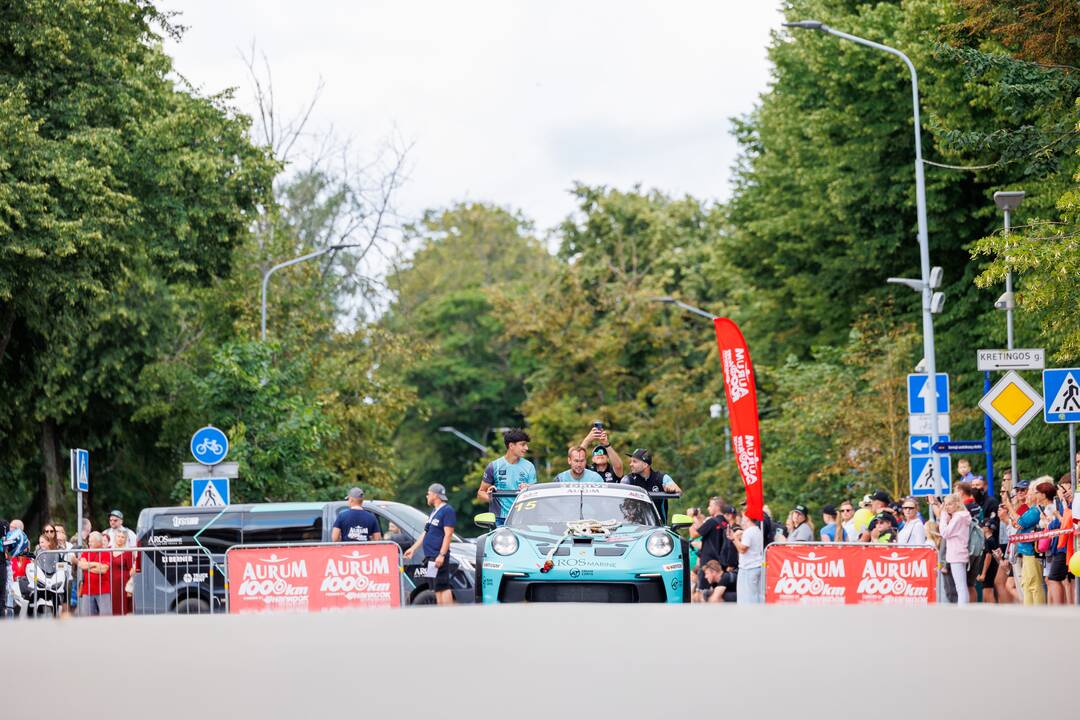 „Aurum 1006 km lenktynių“ paradas Palangoje