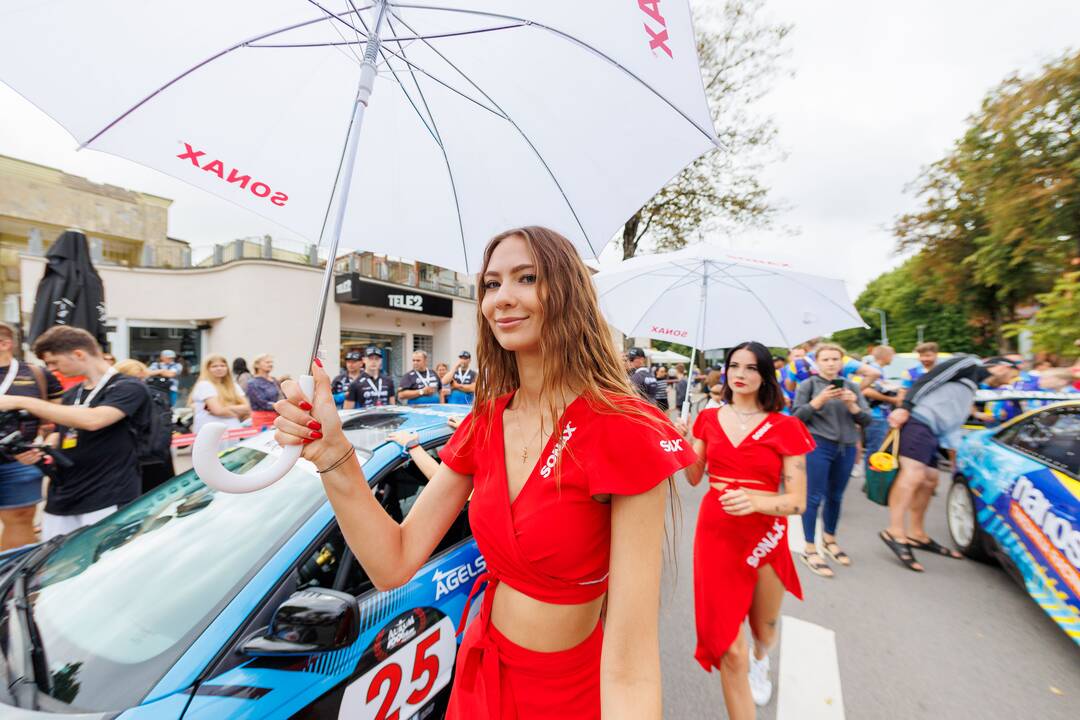 „Aurum 1006 km lenktynių“ paradas Palangoje