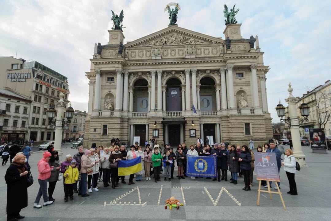 Kanados ambasadorė: karas pareikalavo mažiausiai 98 Ukrainos kultūros veikėjų gyvybių
