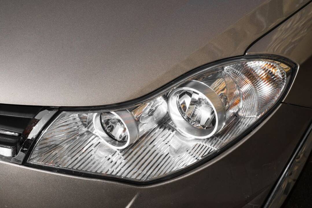 Vilniuje, įtariama, padegtas automobilis
