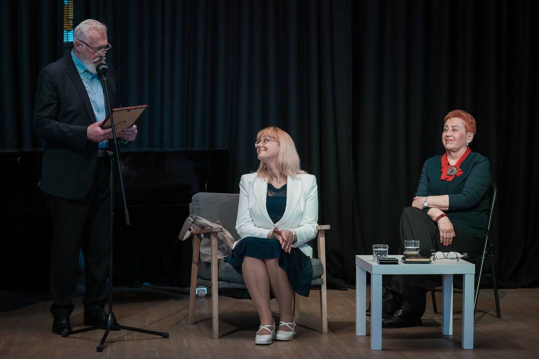 Vieno lito literatūrinė premija – rašytojai Linai Navickaitei