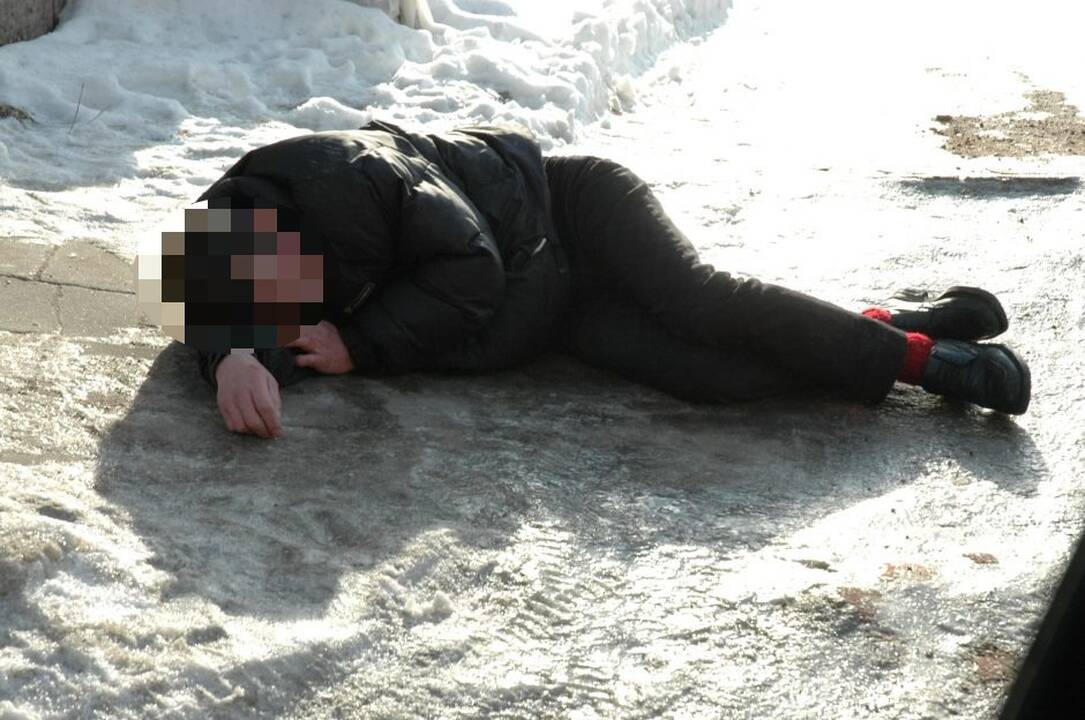Pasirinkimas: benamiai gyvenimo būdo dažniausiai net nežada keisti, tačiau šilto migio nori visi.