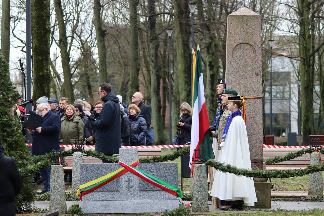 Uostamiestis mini Klaipėdos krašto prijungimo prie Lietuvos 102-ąsias metines