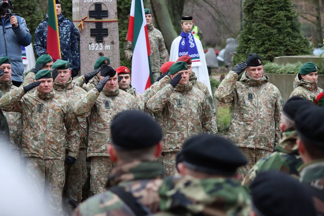 Uostamiestis mini Klaipėdos krašto prijungimo prie Lietuvos 102-ąsias metines