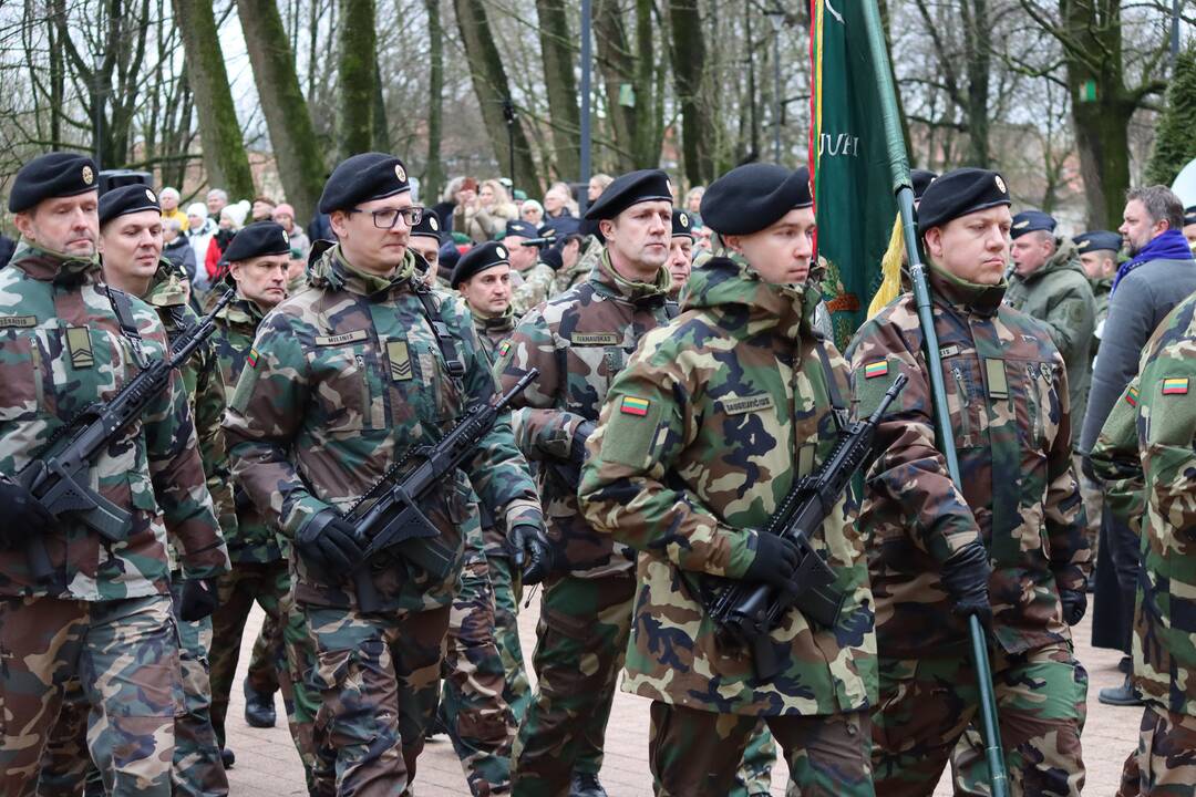 Uostamiestis mini Klaipėdos krašto prijungimo prie Lietuvos 102-ąsias metines