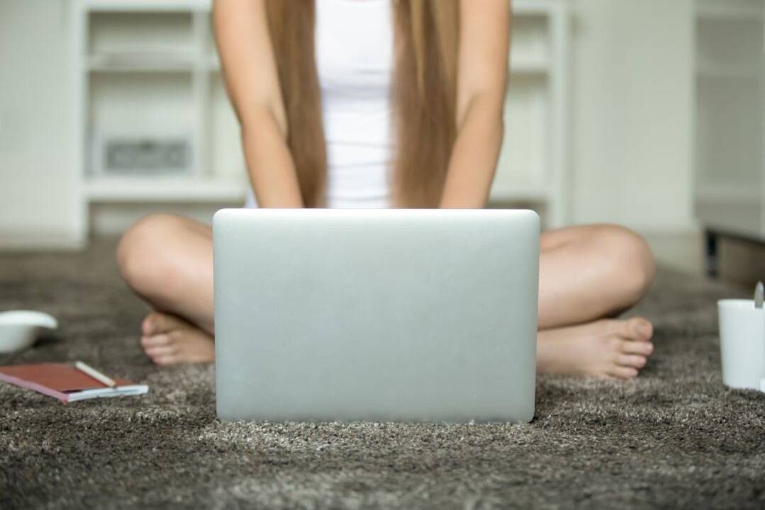 ES akiratyje – pornografijos platformos: kelia pavojų vaikams?