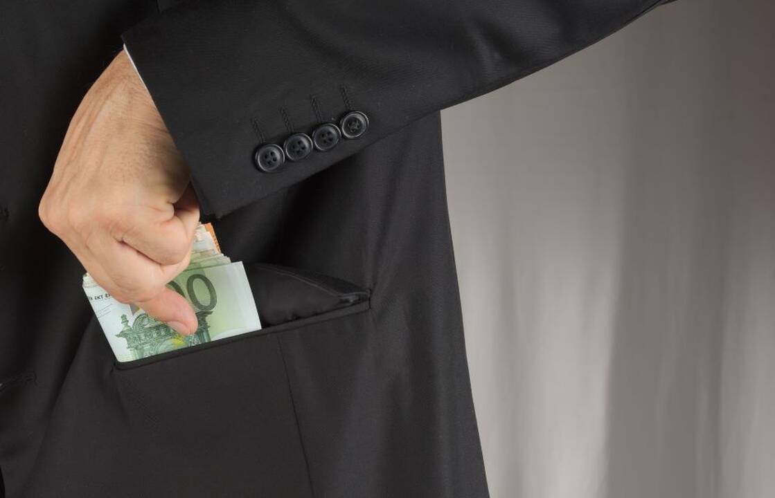 Verslininkas pripažintas kaltu dėl svetimo turto pasisavinimo: turės sumokėti 370 tūkst. eurų