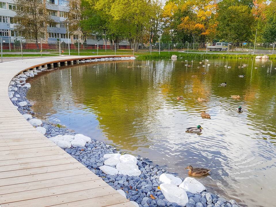 Tikslai: įgyvendinant projektą siekiama išsaugoti parko privalumus, sukurti patrauklias erdves įvairių pomėgių gyventojams.