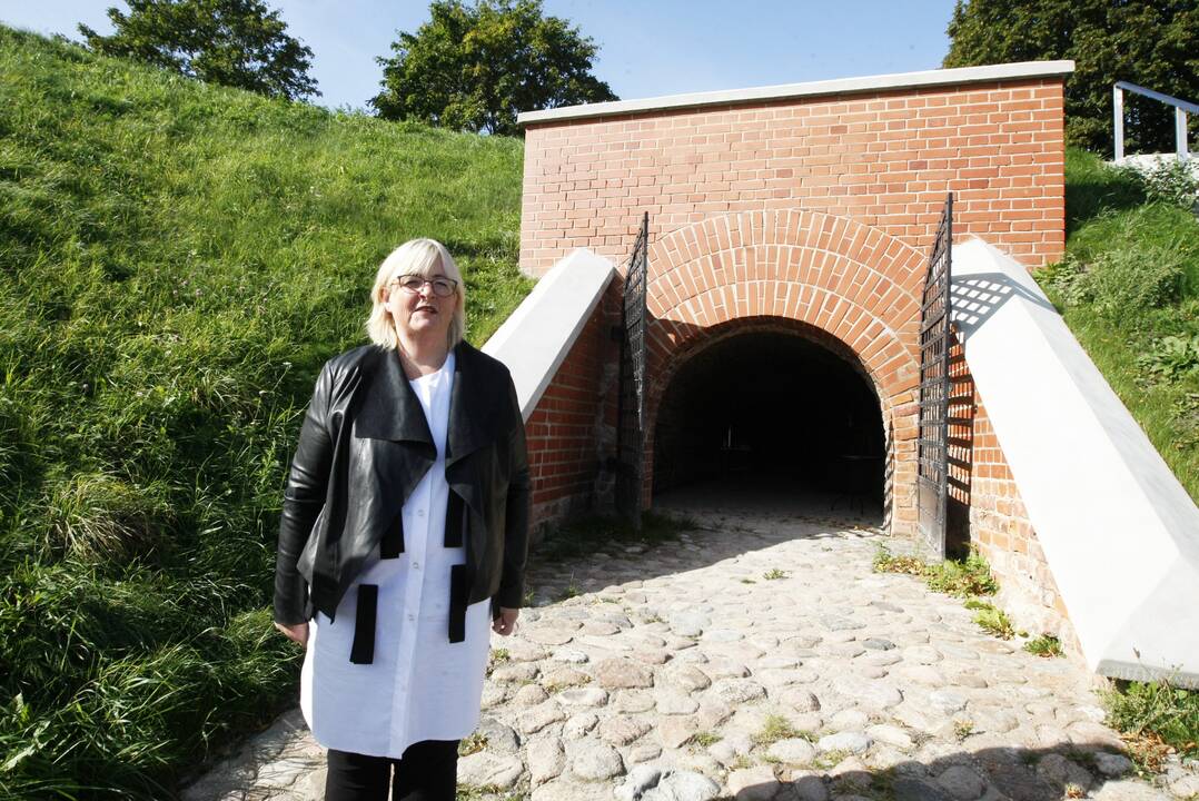 Naujovė: R. Savickienė klaipėdiečius kvietė į ekskursiją, kurios metu bus galima aplankyti ką tik suremontuotą poterną Jono kalnelyje.