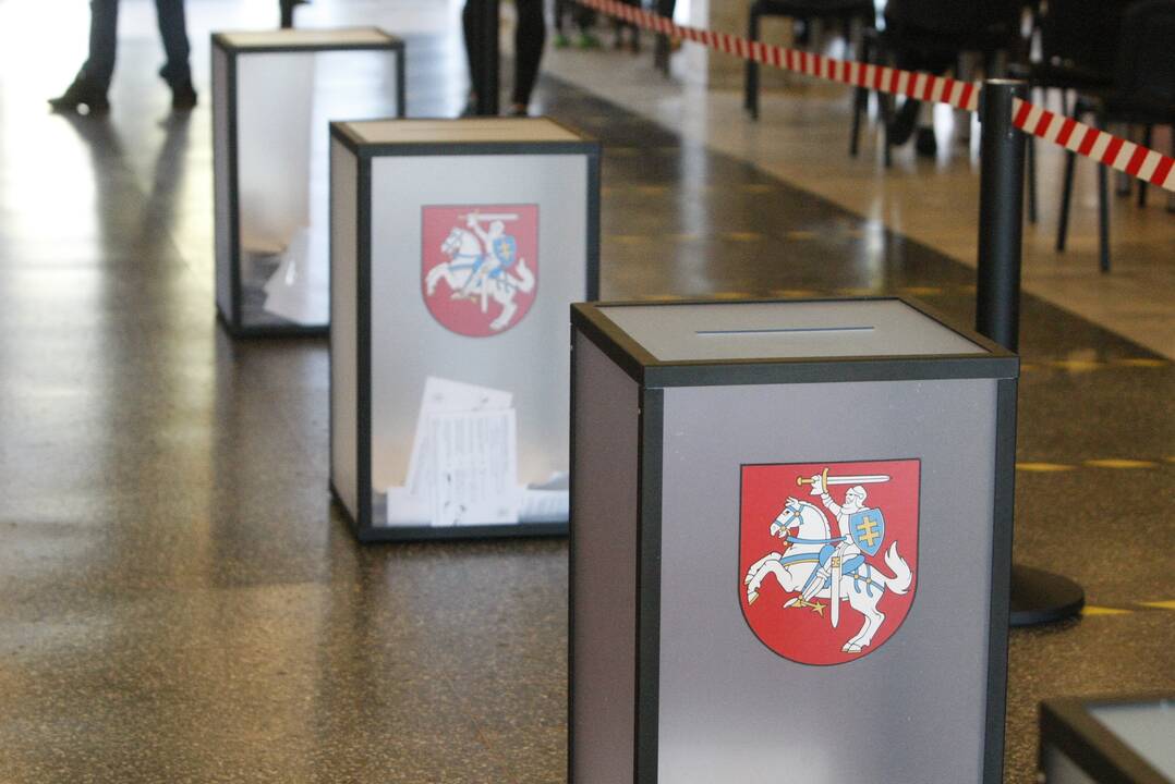 Gausa: rinkimų komisijos tiek Klaipėdoje, tiek ir Gargžduose fiksuoja, kad rinkėjų aktyvumas per antrą išankstinio balsavimo turą kone dvigubai didesnis nei prieš dvi savaites.