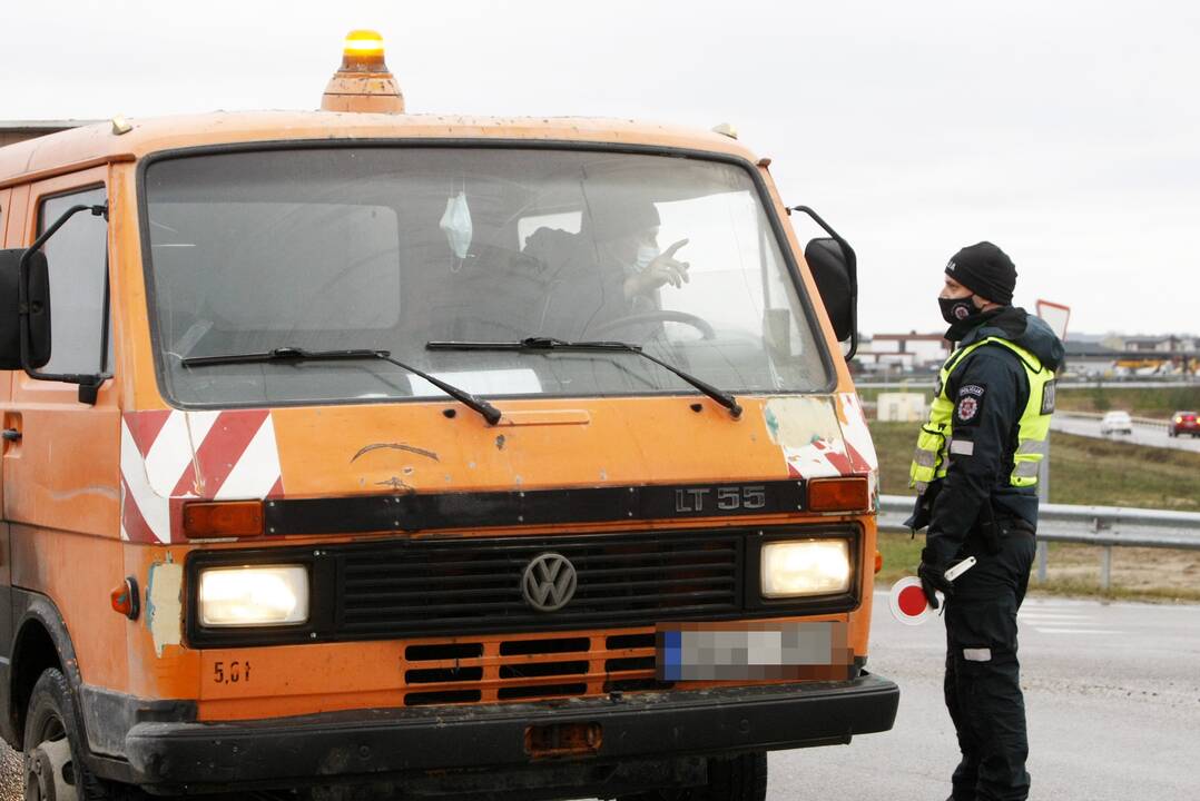 Tvarka: daugelis vairuotojų postuose ilgai nesugaišta.