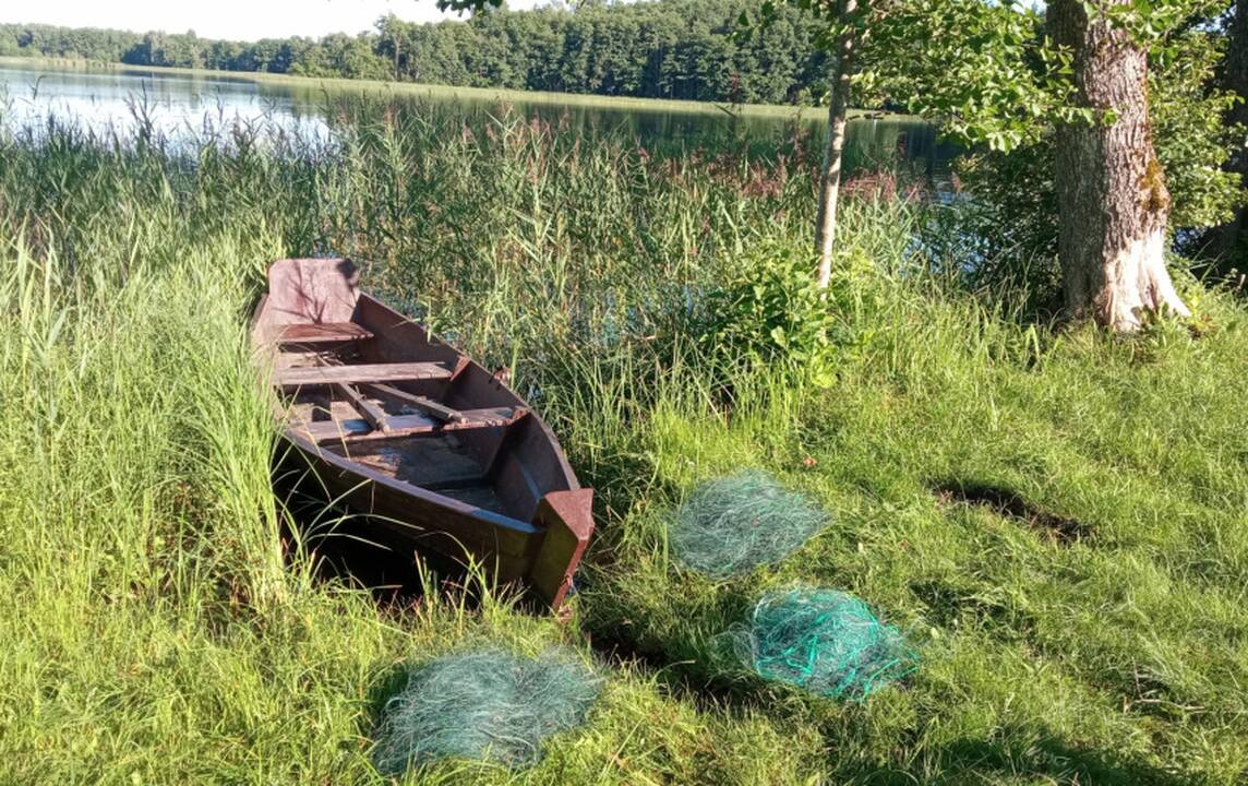 Akibrokštas vidury dienos: sugauti neteisėtus tinklus statęsi asmenys