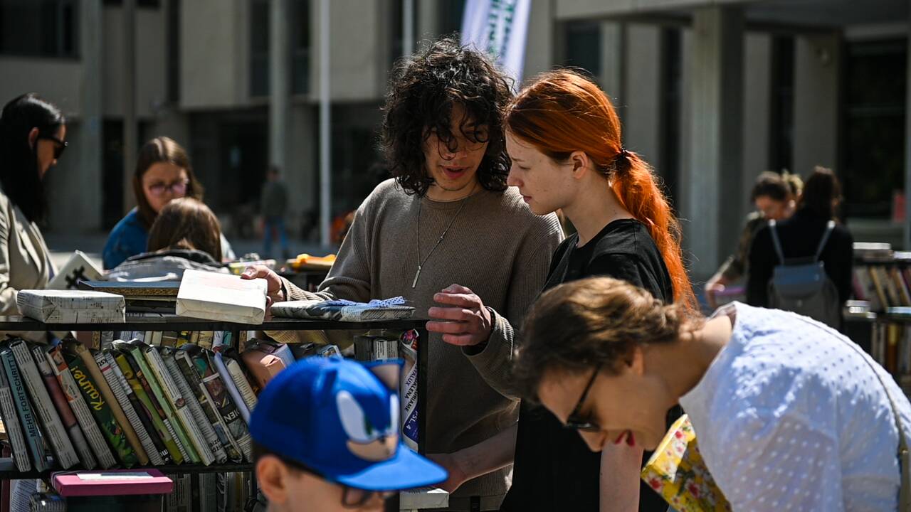 Patyrimai: „Aklo pasimatymo su knyga“ akimirkos.
