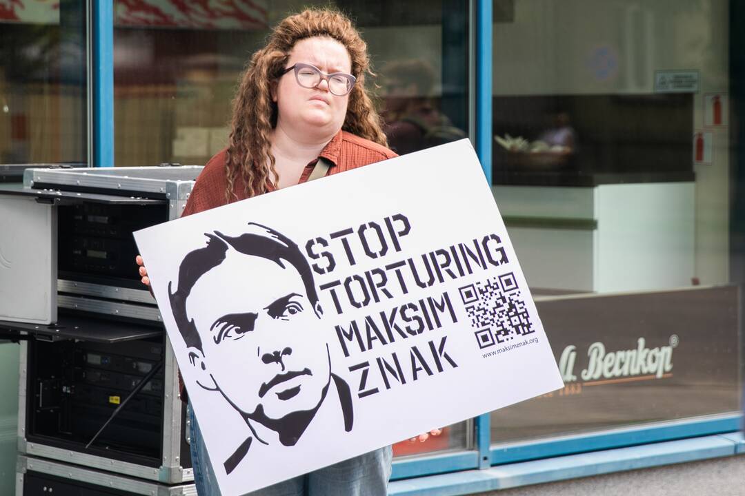 Solidarumo akcija Vilniuje M. Znakui palaikyti.