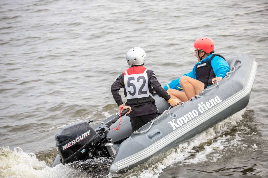 Pasaulio ir Europos jaunių motorlaivių čempionato atidarymas