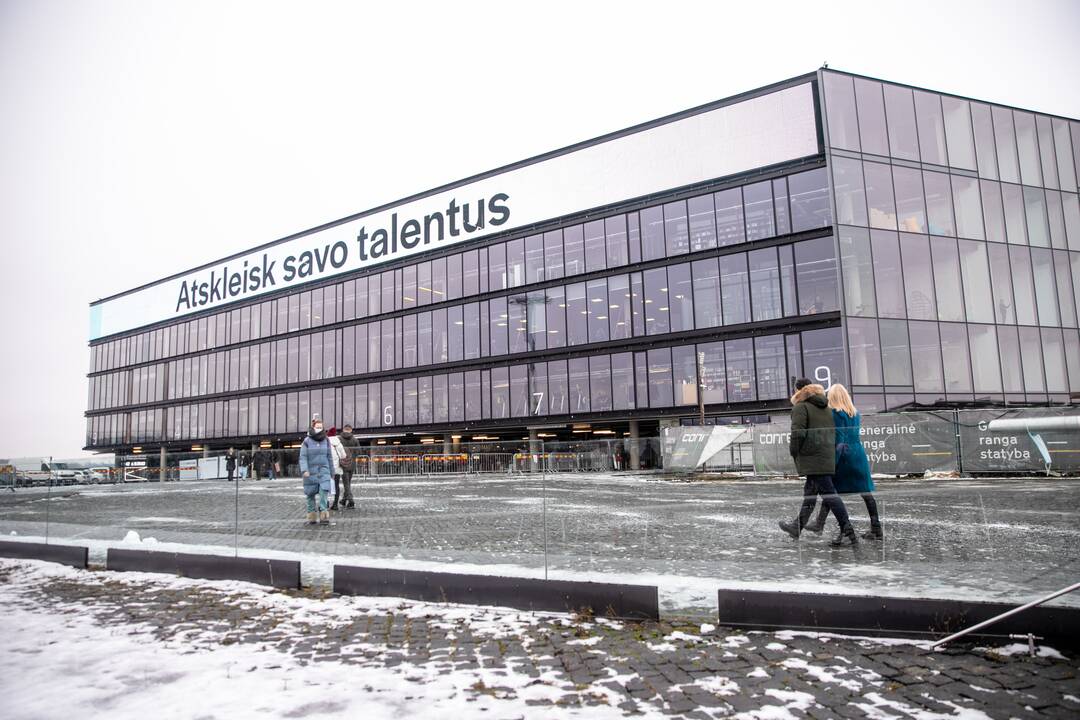 „Žalgirio“ arena virto kalėdiniu miesteliu