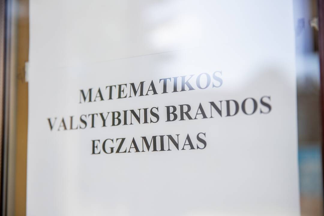 Dvyliktokų nuotaikos po matematikos egzamino