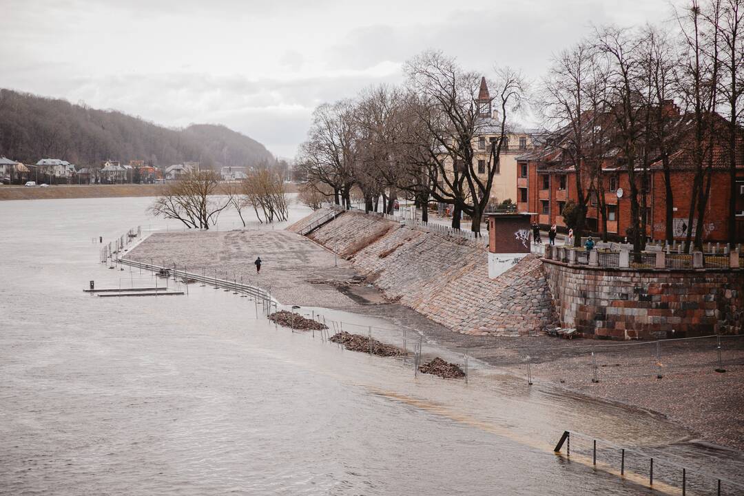 Užlietas Kauno Santakos parkas
