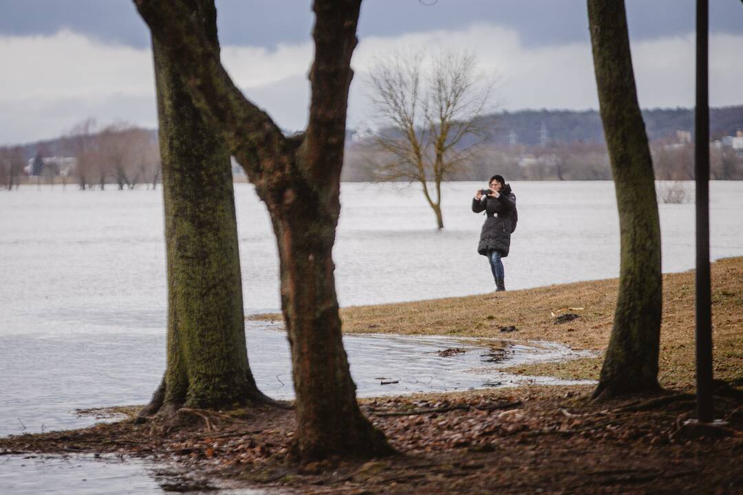 Užlietas Kauno Santakos parkas