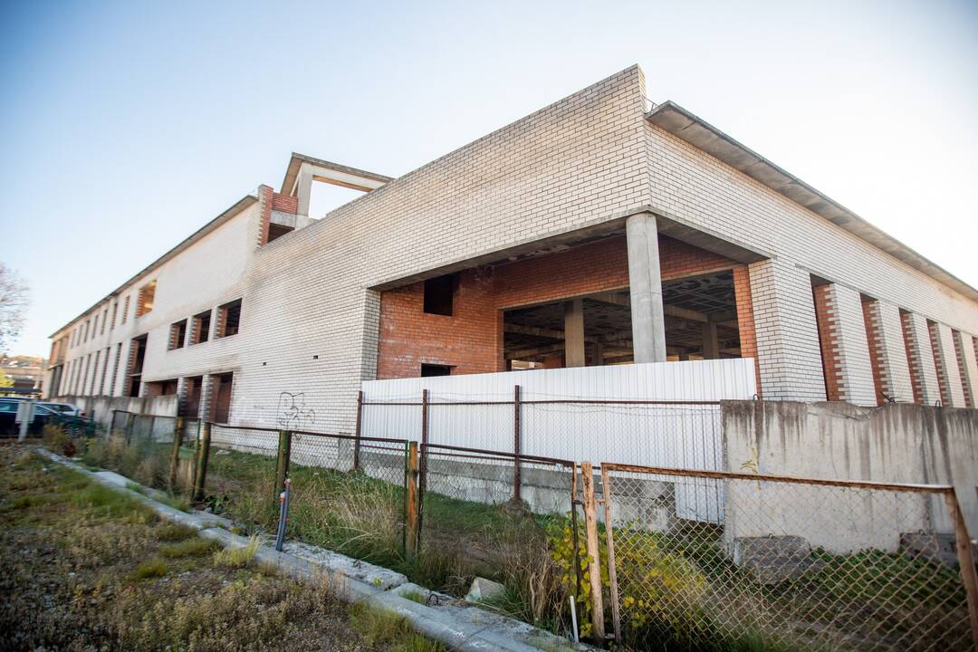Nebaigtas statyti turgus Šiaulių gatvėje