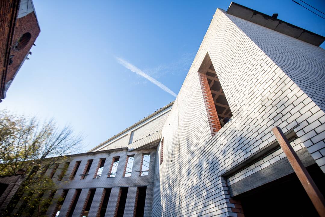 Nebaigtas statyti turgus Šiaulių gatvėje