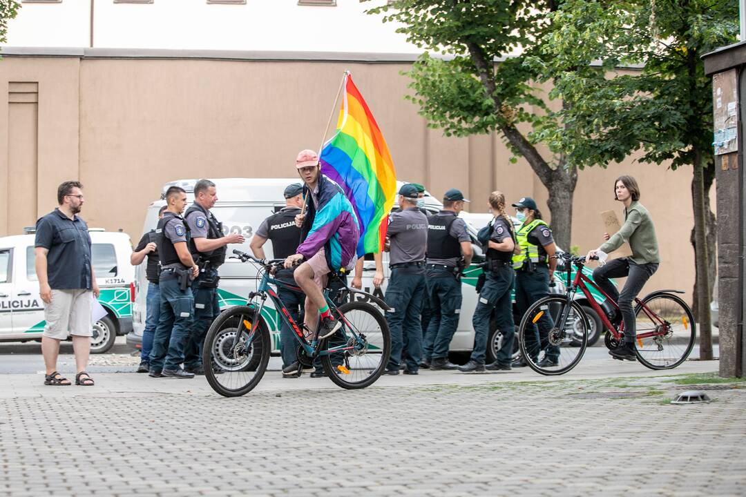 LGBT eisenos palaikymo akcija