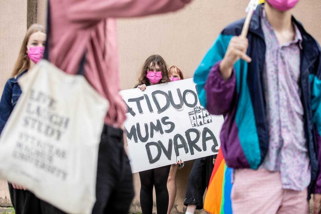 LGBT eisenos palaikymo akcija