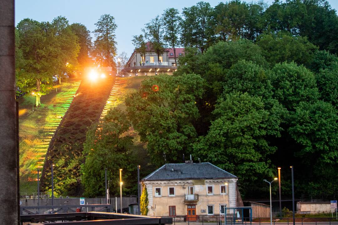 Šventinės šviesos instaliacijos
