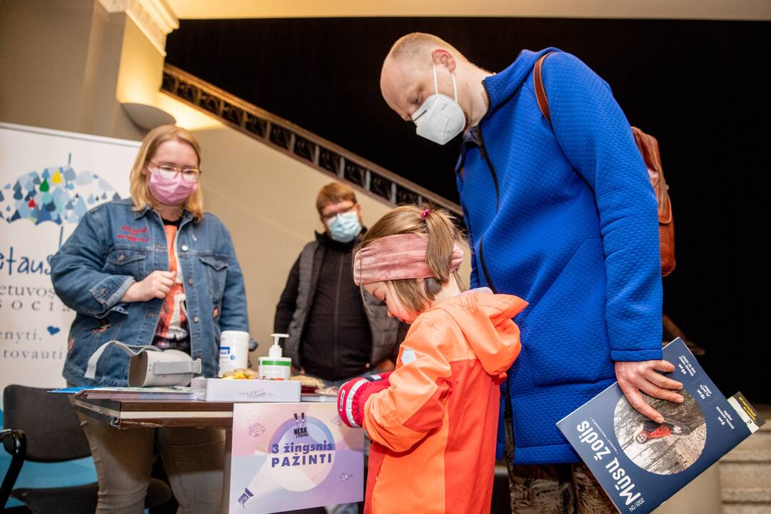 Festivalis „Nerk į teatrą 2021“